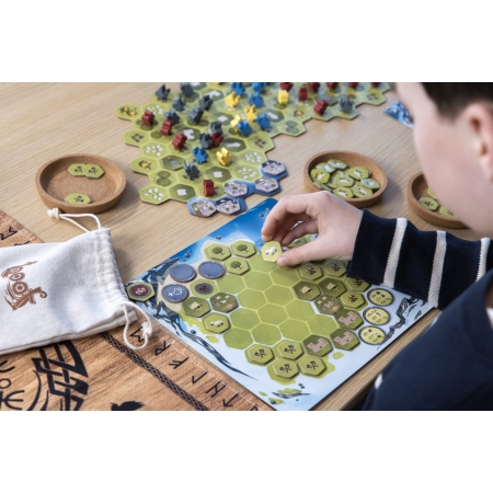 ŁUPY (Łooopy) IUVI Games